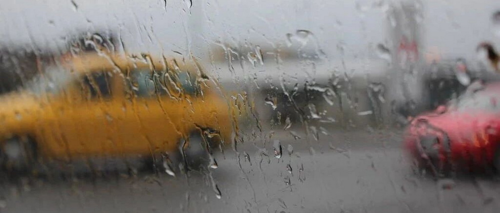 新能源车能不能涉水？雨天充电会漏电吗？